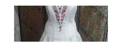 1 üzleti kép KLAUDIA ESKÜVŐI RUHASZALON Üzletek ban/ben Nyíregyháza SZ