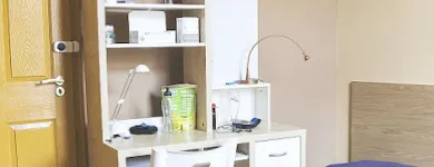 3 üzleti kép KÖRÚTI MAGÁNKOLLÉGIUMOK SZOLGÁLTATÓ KFT. Kollégium, diákszállás ban/ben Budapest