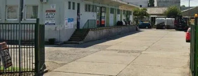 2 üzleti kép LR BÁDOG KFT. GYŐR.BÁDOGOSIPARI TERMÉKEK GYÁRTÁSA ÉS FORGALMAZÁSA. Bádogosmunkák ban/ben Győr GS