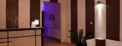 5 üzleti kép MANHATTAN SZOLÁRIUM Szolárium ban/ben Szolnok JN