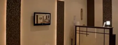 7 üzleti kép MANHATTAN SZOLÁRIUM Szolárium ban/ben Szolnok JN