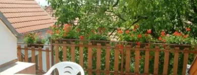 5 üzleti kép MÓNIKA VENDÉGHÁZ Idegenforgalom & Utazás ban/ben Tapolca VE