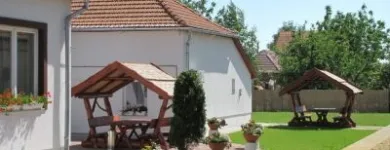 2 üzleti kép MÓRA-FÉSZEK VENDÉGHÁZ - IGÉNYES, OLCSÓ VENDÉGHÁZ MÓRAHALMON Idegenforgalom & Utazás ban/ben Mórahalom CS