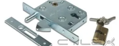 5 üzleti kép MULTI DOOR KAPUTECHNIKAI KFT. Otthon és Építőipar ban/ben Budapest, BU