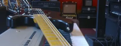 2 üzleti kép MUSICMINUTES HANGSZERBOLT Hangszerek ban/ben Budapest PE