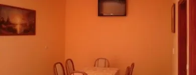 11 üzleti kép NYÁRFÁS VENDÉGHÁZ Idegenforgalom & Utazás ban/ben Szeged CS