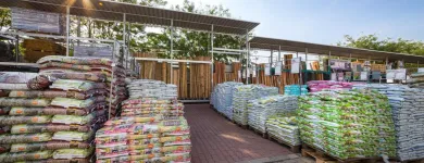 7 üzleti kép OBI KERTÉSZET BUDAPEST Kerti berendezések, bútorok ban/ben Budapest PE