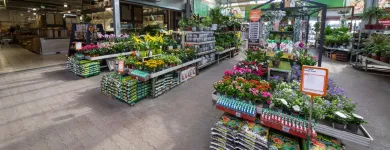 8 üzleti kép OBI KERTÉSZET BUDAPEST Kerti berendezések, bútorok ban/ben Budapest PE