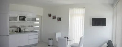 1 üzleti kép PE-KI LUX APARTMAN Idegenforgalom & Utazás ban/ben Balatonfüred VE
