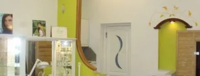 2 üzleti kép SERENA SZÉPSÉGSZALON Szépségszalon, kozmetika ban/ben Budapest