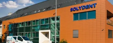 3 üzleti kép SOLYDENT FOGORVOSI RENDELŐ ZUBNÁ KLINIKA, ZUBÁR, ZUBNÍ LEKÁR;ZUBNÁ AMBULANCIA, GYŐR. Orvosok fogorvosok ban/ben Győr GS