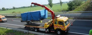 9 üzleti kép SZA-SZA AUTÓMENTŐ-KAMIONMENTŐ ÉS ORSZÁGÚTI SEGÉLYSZOLGÁLAT SOPRON Autómentés ban/ben Sopron GS