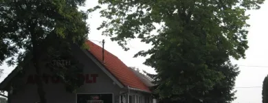 1 üzleti kép TÓTH AUTÓSHÁZ Autóalkatrészek és -felszerelések ban/ben Szekszárd TO