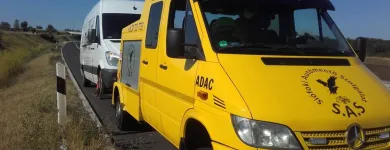 5 üzleti kép VAR-SZEK AUTÓMENTÉS Autószállítás, autómentés ban/ben Siófok SO