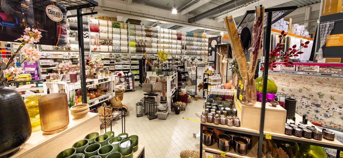 30 üzleti kép OBI ÁRUHÁZ BUDAPEST