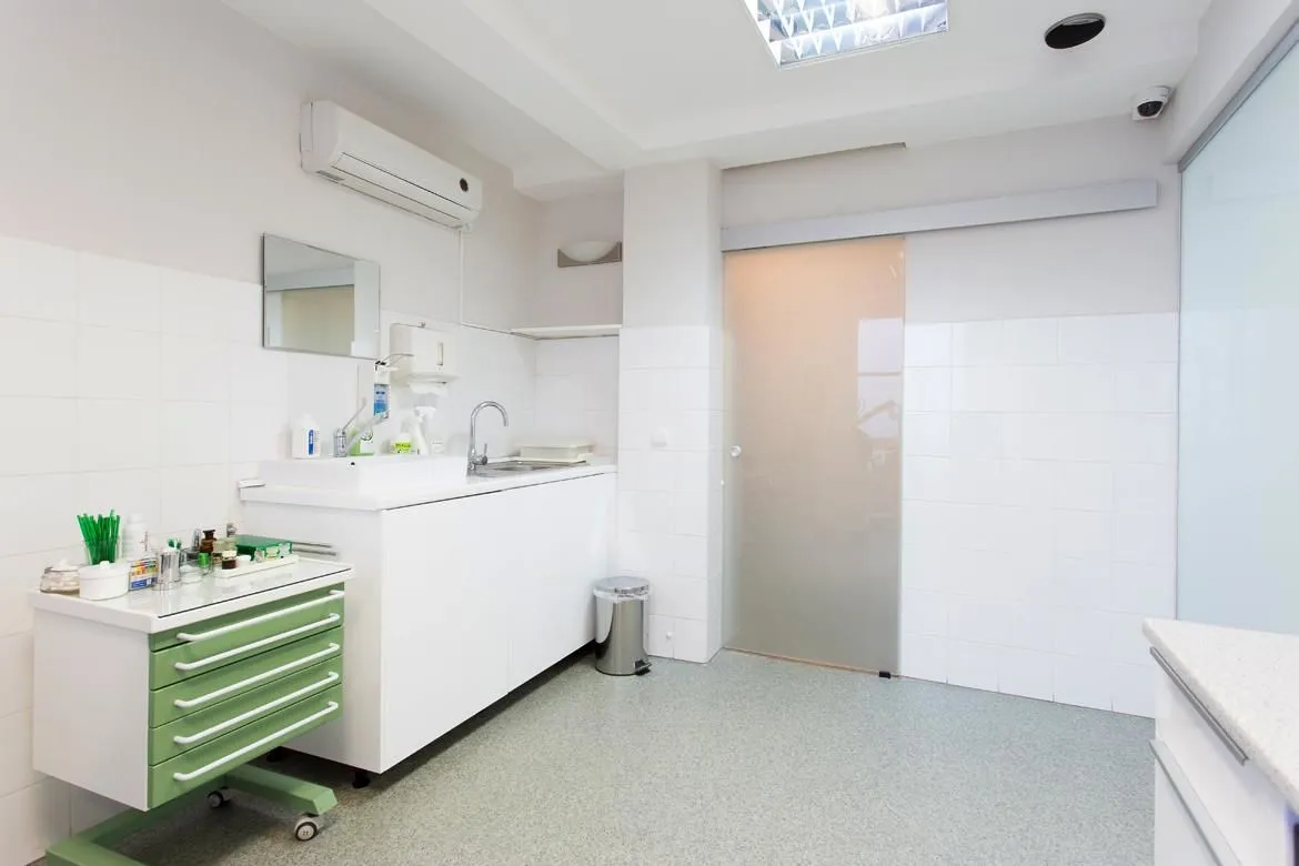 3 üzleti kép ANGYALFÖLD DENTAL FOGÁSZAT PANORÁMA RÖNTGEN FOGORVOSI RENDELŐ 13 KERÜLET