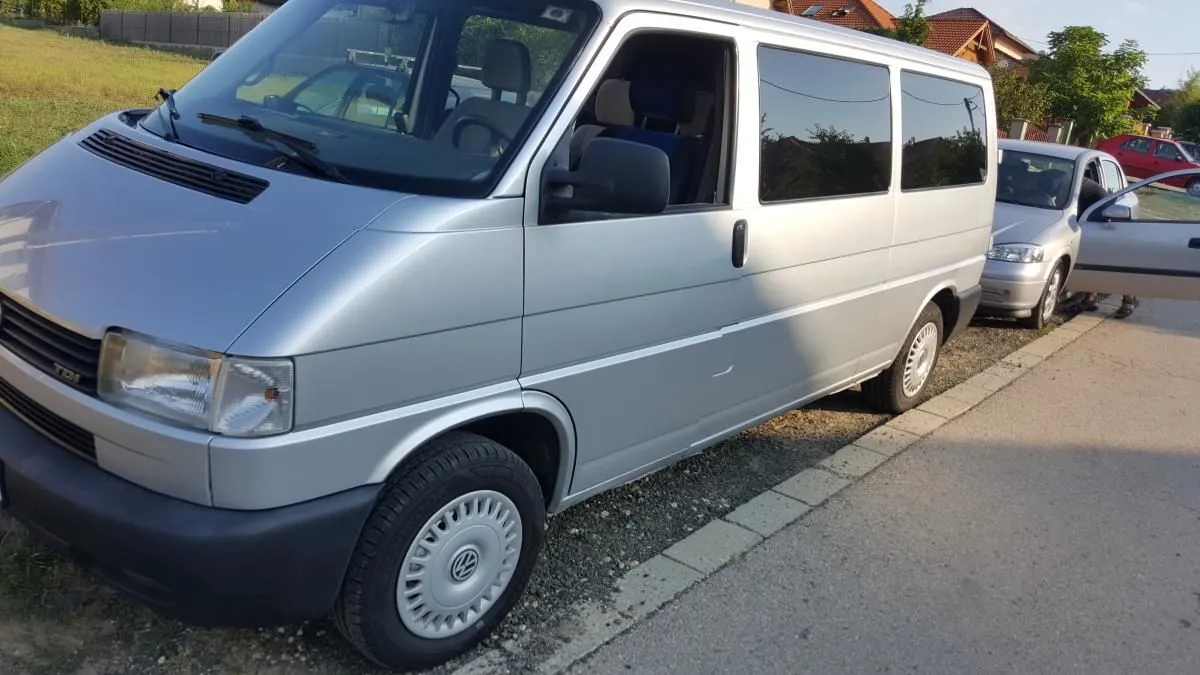 1 üzleti kép AUTO GREX - AUTÓBÉRLÉS ,AUTÓSZÁLLÍTÁS