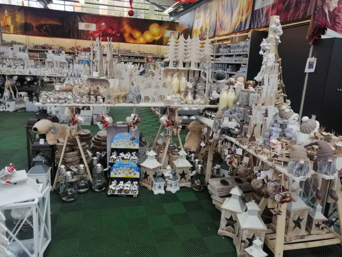 10 üzleti kép OBI ÁRUHÁZ BÉKÉSCSABA