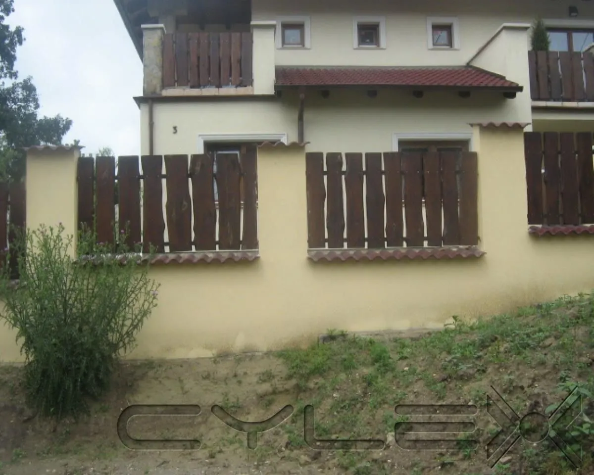 8 üzleti kép MÉSZÁROS ATTILA KISADÓZÓ