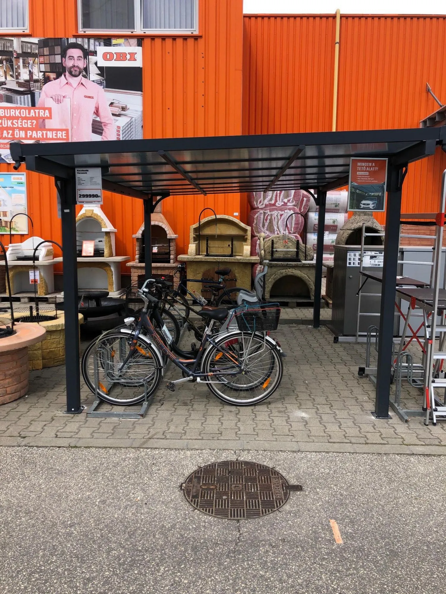 22 üzleti kép OBI ÁRUHÁZ BUDAPEST