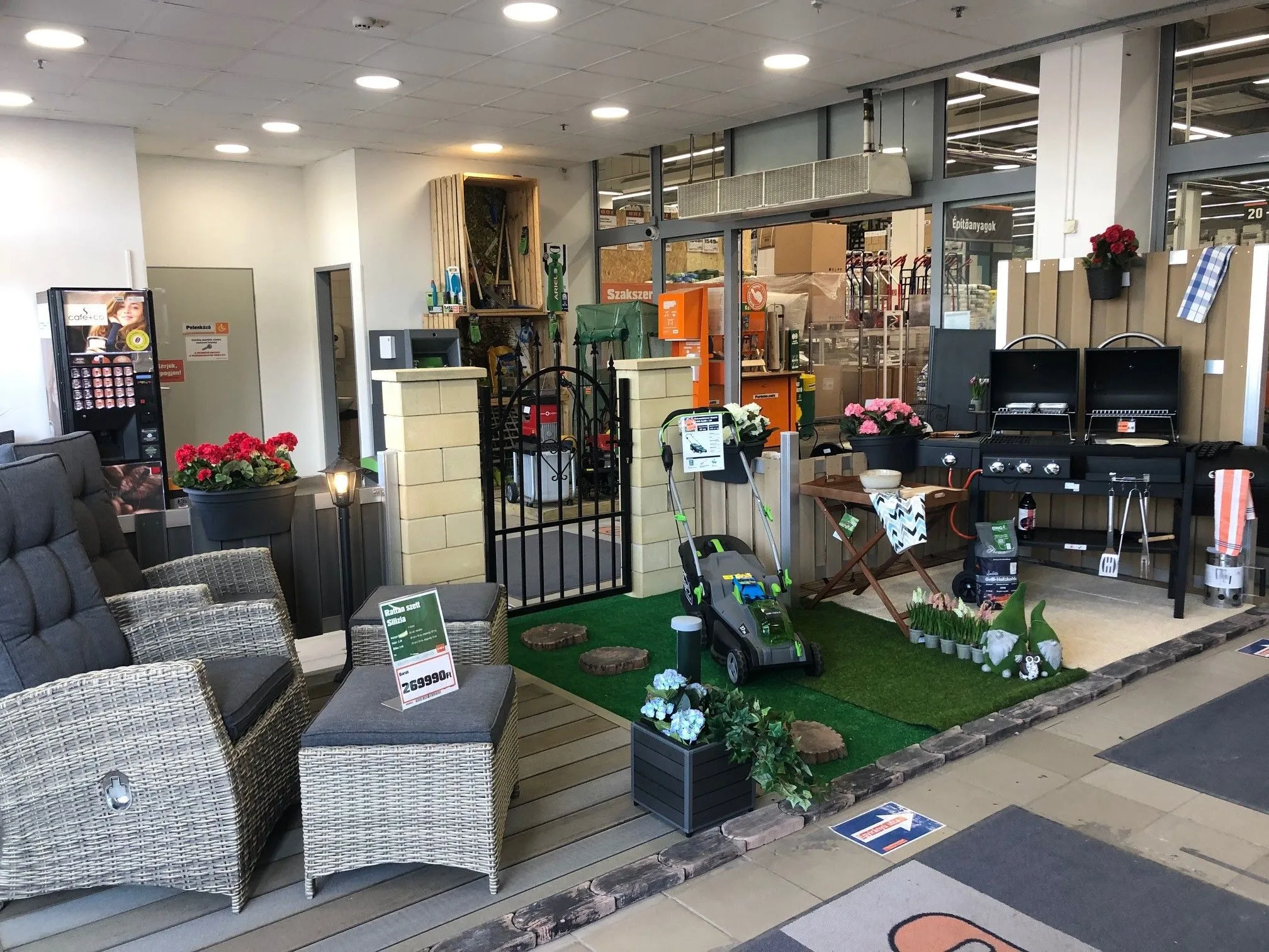 17 üzleti kép OBI ÁRUHÁZ BUDAPEST