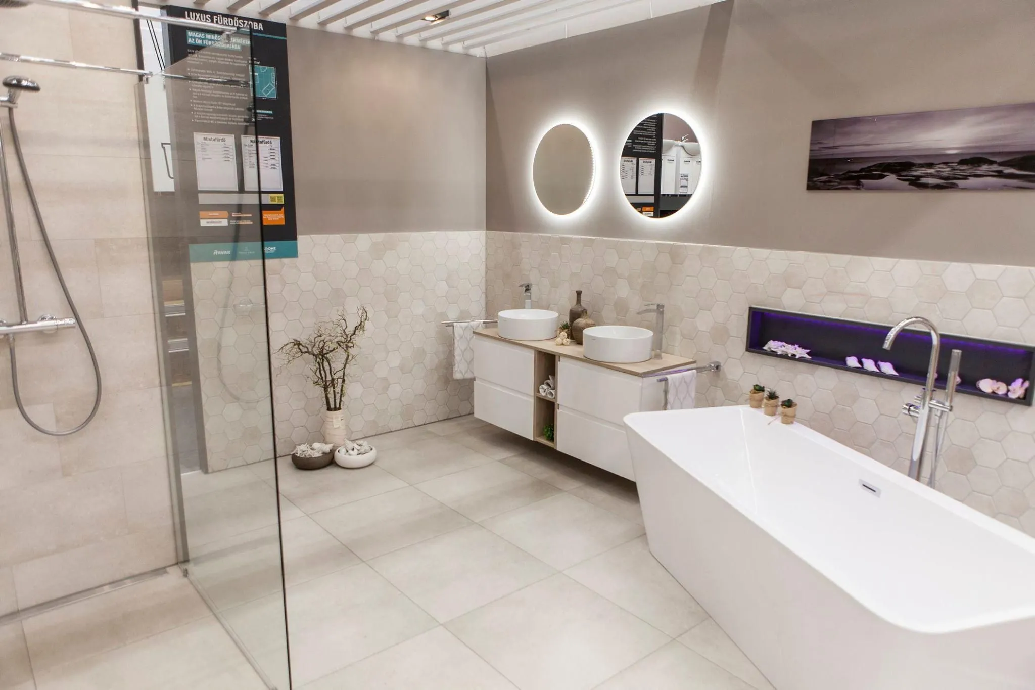 3 üzleti kép OBI ÁRUHÁZ BUDAPEST