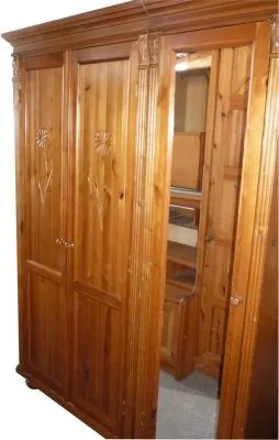 4 üzleti kép GYURKÓ BÚTOR HASZNÁLTCIKK KERESKEDÉS