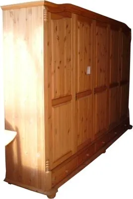 1 üzleti kép GYURKÓ BÚTOR HASZNÁLTCIKK KERESKEDÉS