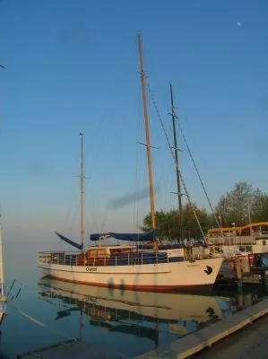 1 üzleti kép INGATLANOK A-TÓL Z-IG