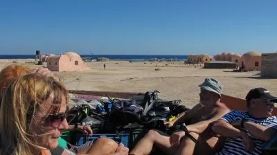 13 üzleti kép LILIOMDIVERS LTD.