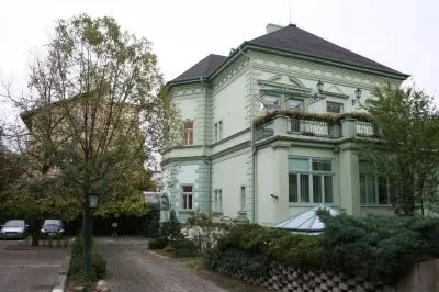 4 üzleti kép BUDAI EGÉSZSÉGKÖZPONT KFT.