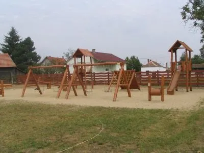 6 üzleti kép RO-ZSÓ BT.