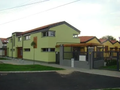 1 üzleti kép ZELENYÁNSZKI TIBOR BÁDOGOS MESTER