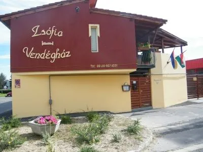 18 üzleti kép ZSÓFIA VENDÉGHÁZ PÁPA