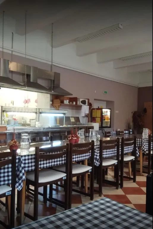 2 üzleti kép KÉKFÉNY ÉTTEREM