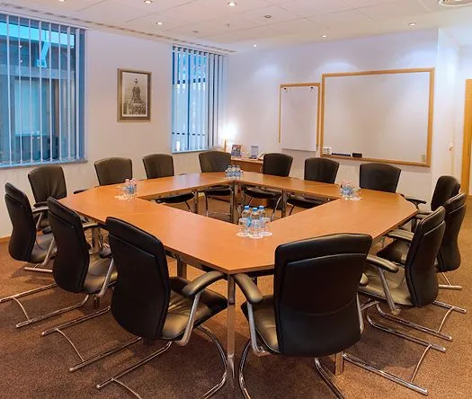 5 üzleti kép JASZTRABSZKI ÜGYVÉDI IRODA