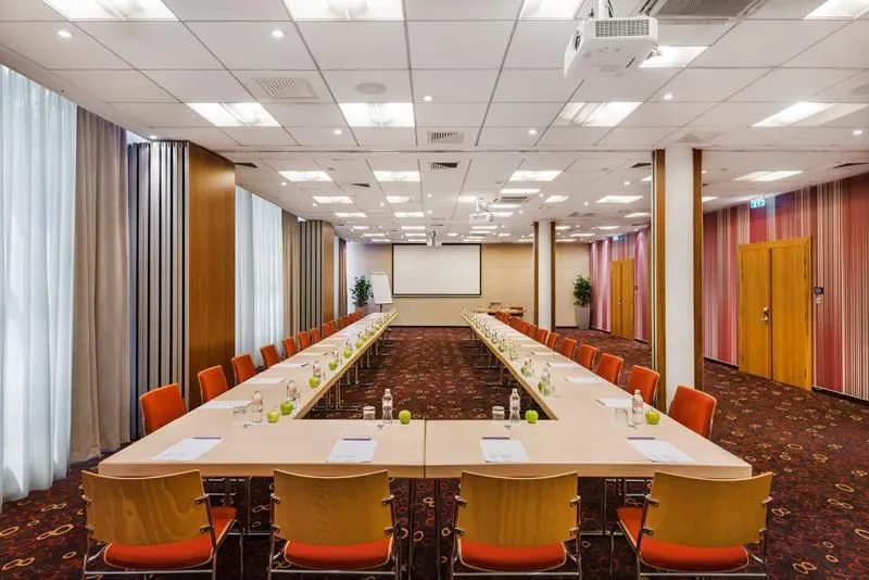 15 üzleti kép NOVOTEL BUDAPEST CITY & BUDAPEST CONGRESS CENTER