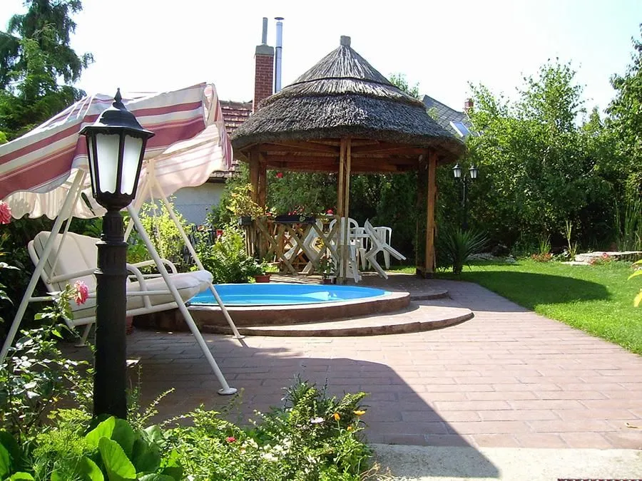 9 üzleti kép BOCSKAY APARTMAN BALATONFÜRED