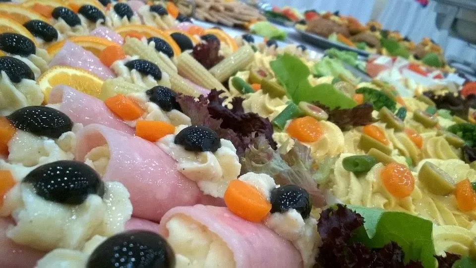 5 üzleti kép KÉKFÉNY ÉTTEREM